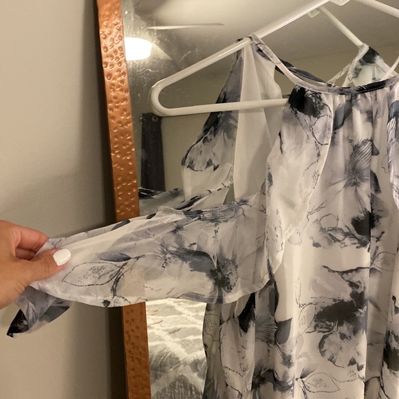 White & black printed mini dress - Picture 2 of 5